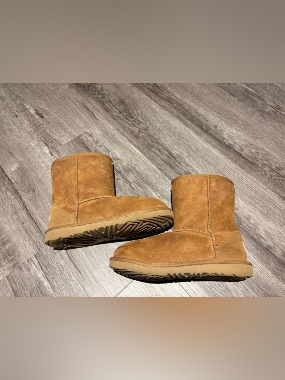 Ugg Boots 36 - Picture 3 of 7